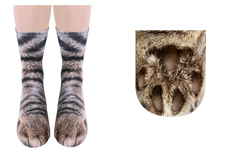 socks-that-look-like-cat-paws | Furtropolis